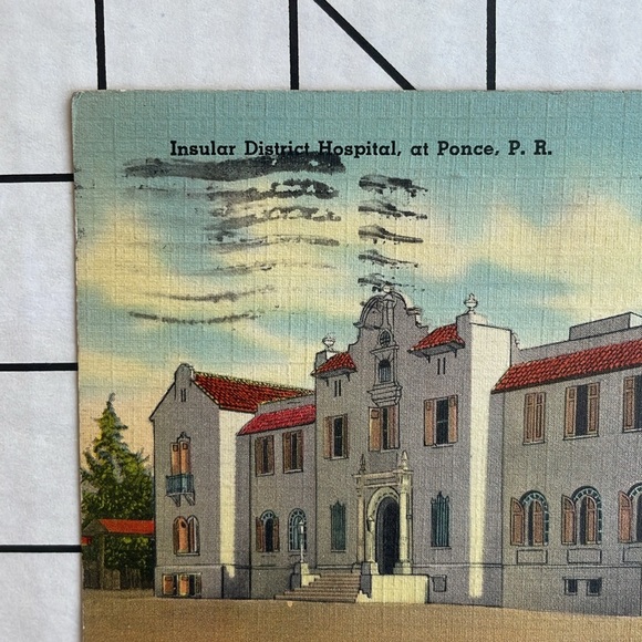 Vintage postcard, postmarked 1942, Insular District Hospital, Ponce, Puerto Rico - Picture 2 of 4